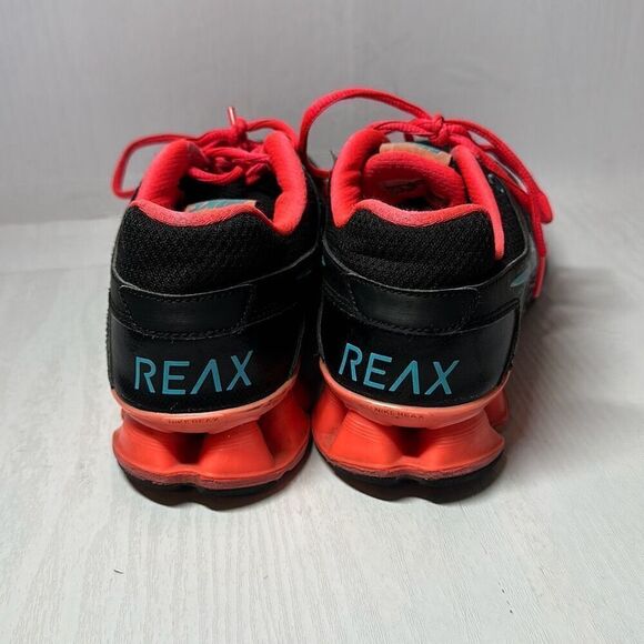 Nike Reax Run 8 Cross Training Running Shoes Black Orange Blu 599562-003 size 7. - Picture 7 of 9